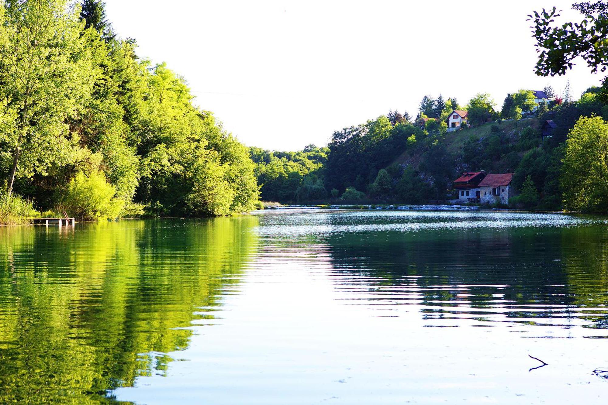 Apartment Mreznicka Kuca Duga Resa Bagian luar foto