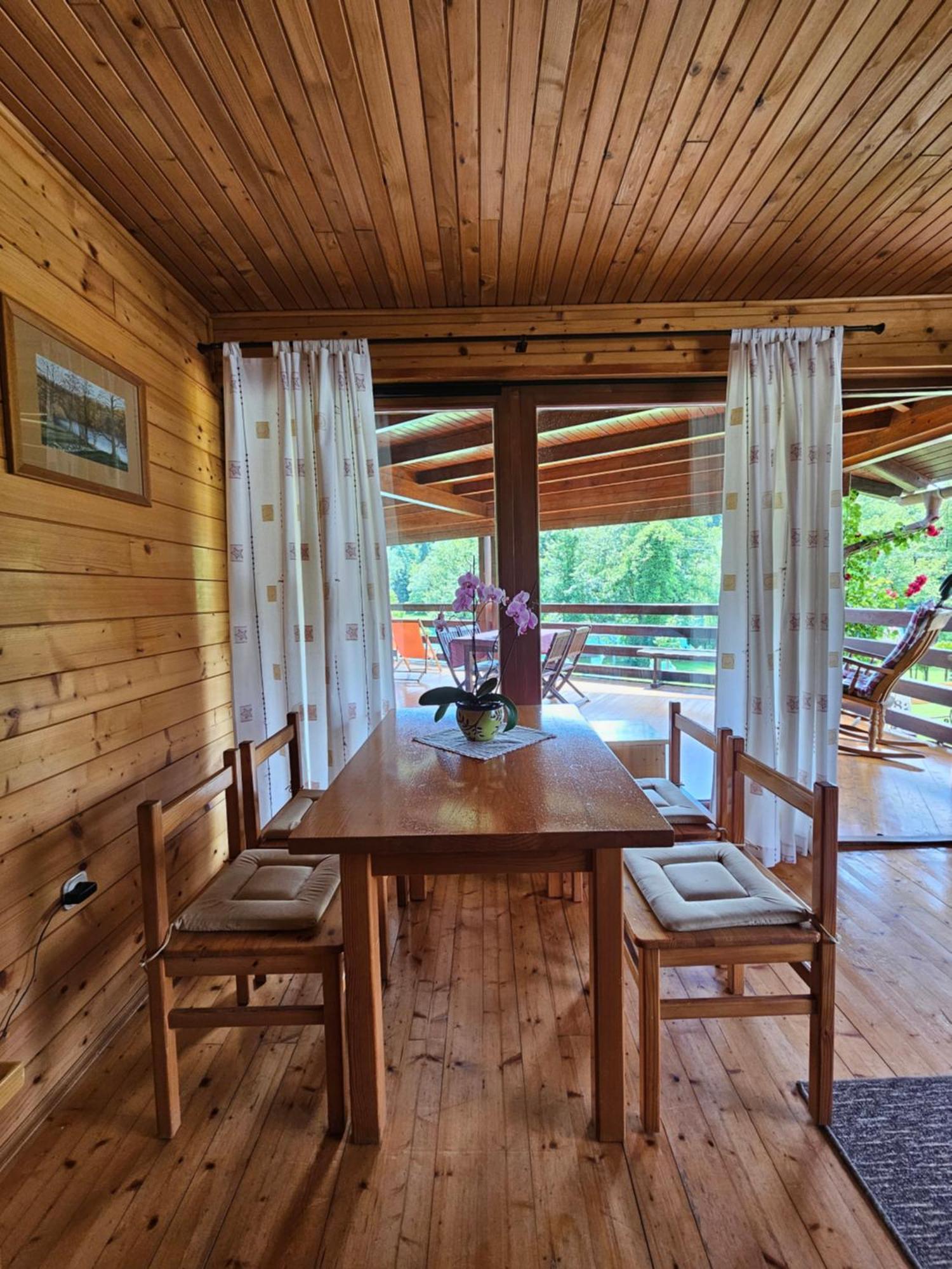 Apartment Mreznicka Kuca Duga Resa Bagian luar foto