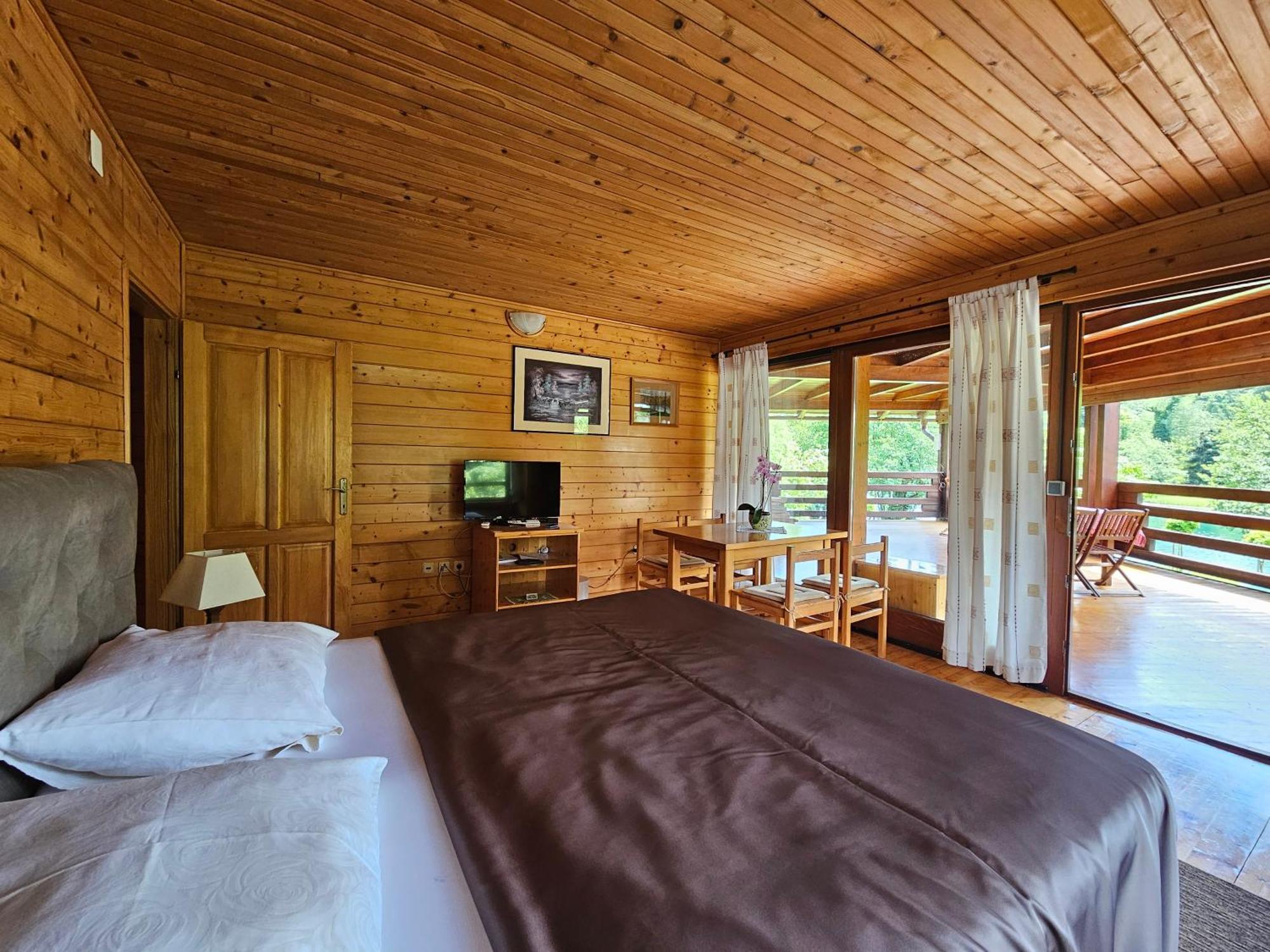 Apartment Mreznicka Kuca Duga Resa Bagian luar foto